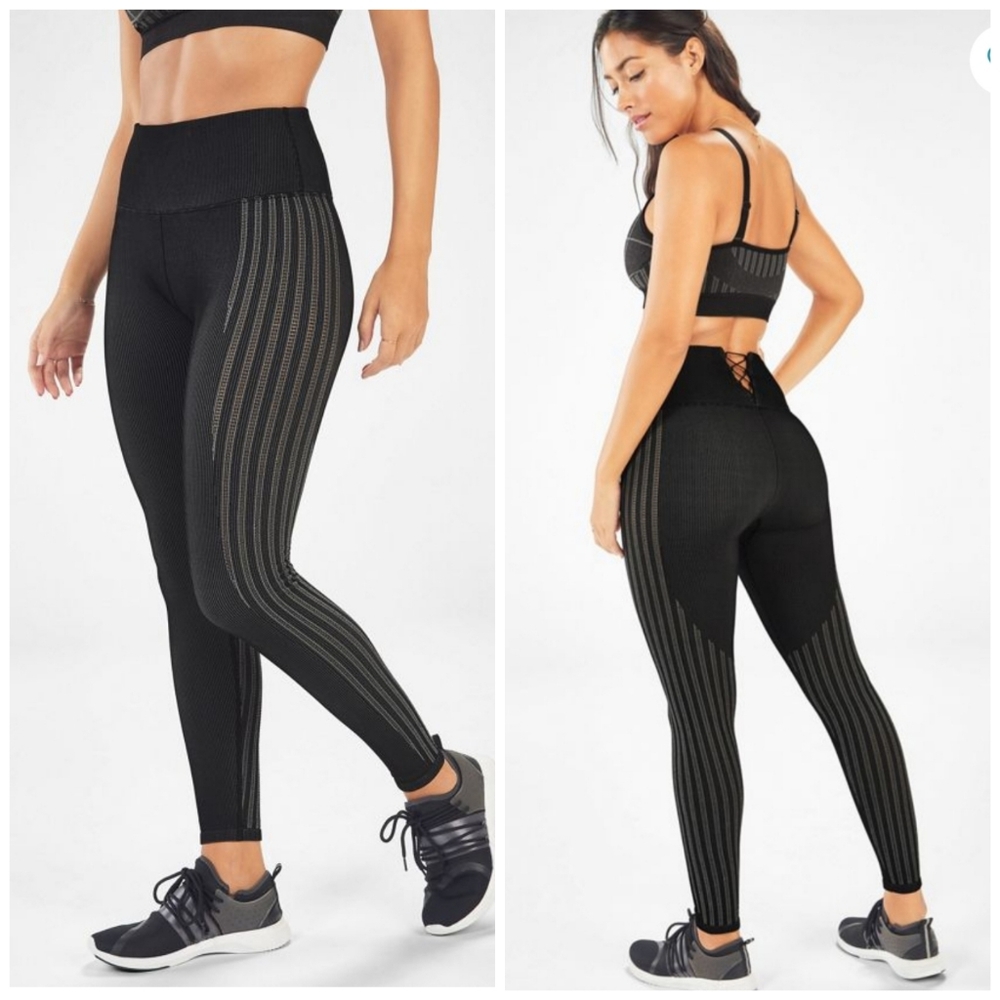 High-Waisted Seamless Rib Legging